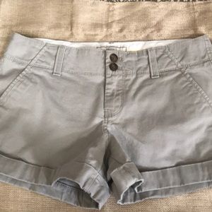 Old Navy Perfect 3 1/2” Short